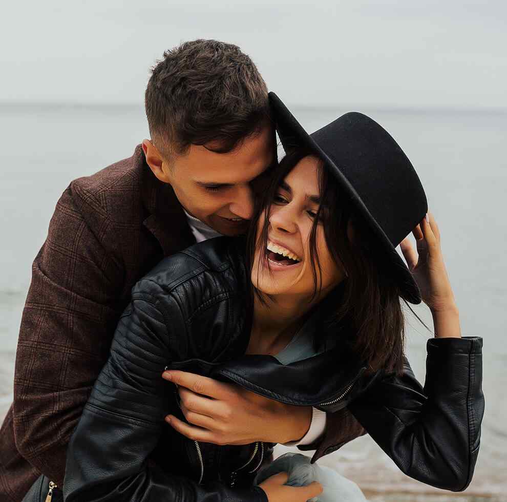 https://www.hitchedonthetaylor.com/wp-content/uploads/2020/12/image_couples_about_02.jpg