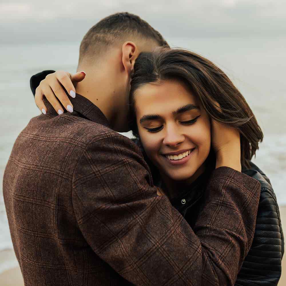 https://www.hitchedonthetaylor.com/wp-content/uploads/2020/12/image_couples_about_03.jpg